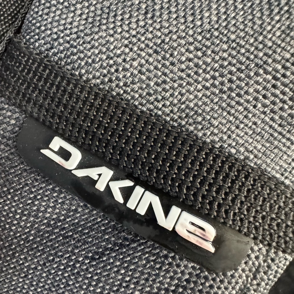 Dakine Network Gray Men's Backpack 32L - Picture 7 of 15
